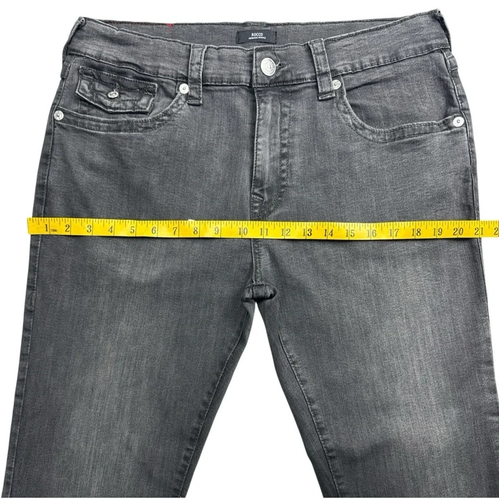 True Religion Rocco Relaxed Skinny‎ Jeans Flap Pockets Size 36 Style 106701